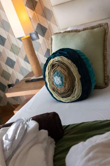 Lodge in Ardèche · Intimate Deluxe Room · Domaine de Chalvêches