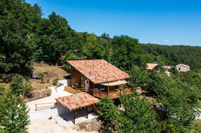 Hôtel Spa Luxe Ardèche · Hôtel avec Vue Ardèche · Domaine de Chalvêches