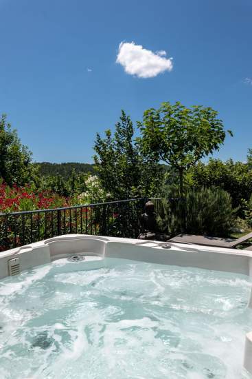 Spa Ardèche, Cévennes · Spa & Bien-être · Domaine de Chalvêches