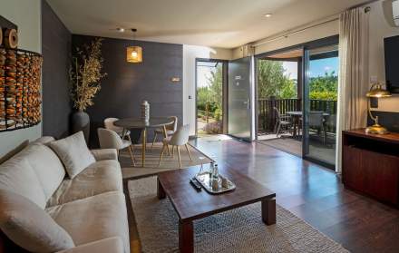 Lodge in Ardèche · Refined Duplex Suite · Domaine de Chalvêches